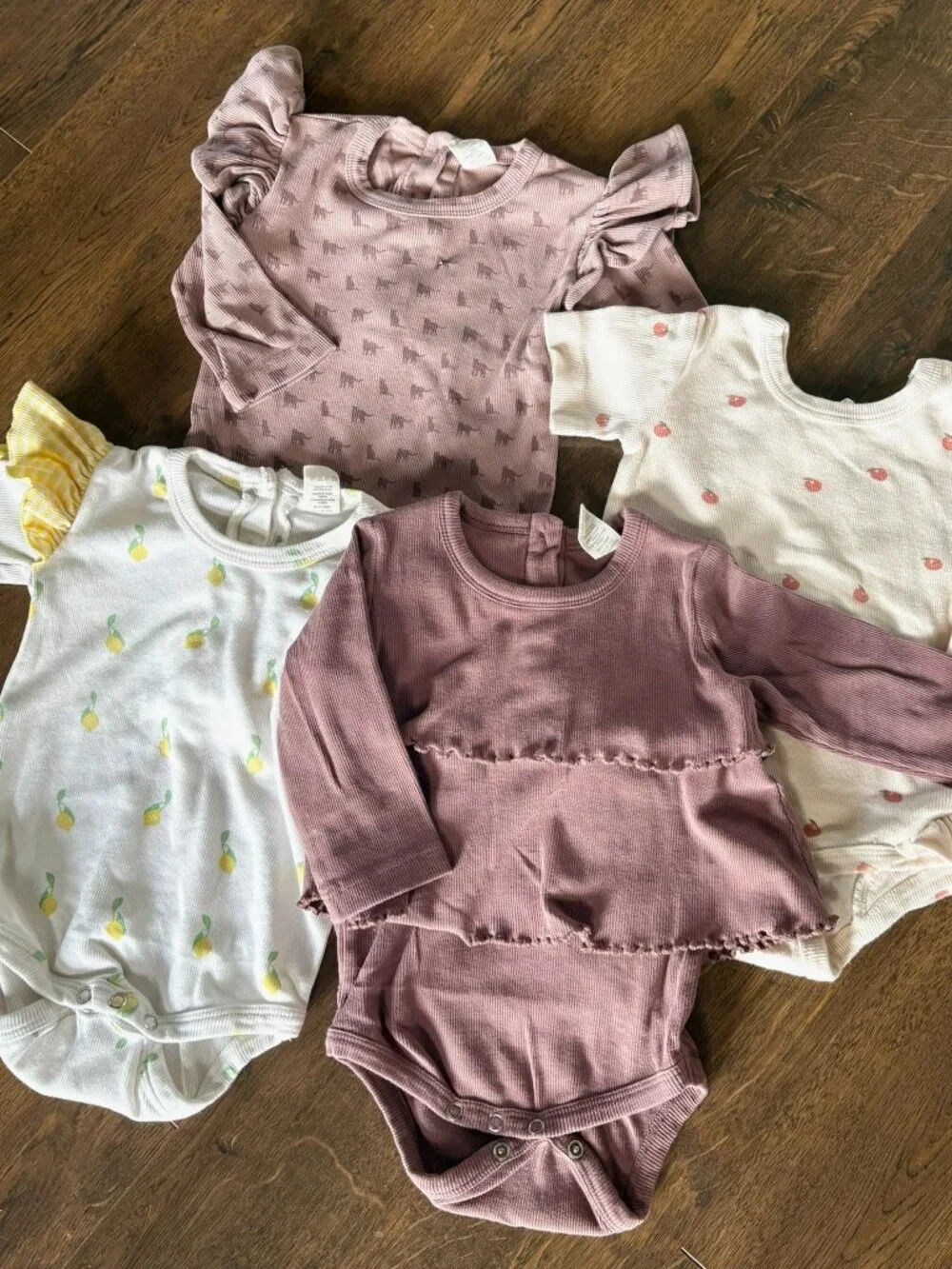 kate quinn Bodysuit Bundle - Picture 1 of 6